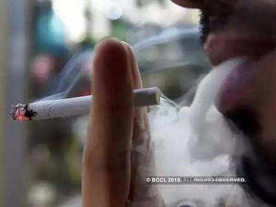 बीड़ी सिगरेट पीने वालों कोरोना का ज्यादा खतरा? महाराष्ट्र सरकार ने बिक्री पर अभी नहीं किया फैसला