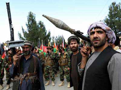 अमेरिका के शीर्ष कमांडर ने तालिबान को दी धमकी, हिंसा बंद करो नहीं तो करेंगे हवाई हमला