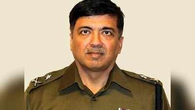 UP DGP: यूपी डीजीपी की रेस में IPS मुकुल गोयल सबसे आगे, सीएम योगी से मुलाकात के बाद चर्चाएं तेज