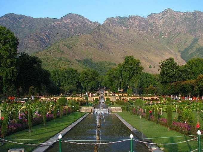 मुगल गार्डन - Mughal Garden In Hindi