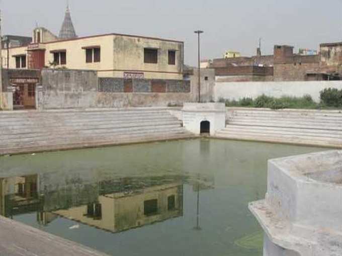 दंत धावन कुंड - Dant Dhawan Kund, Ayodhya in Hindi
