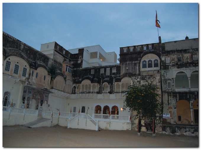 मंडवा, राजस्थान - Mandawa, Rajasthan In Hindi