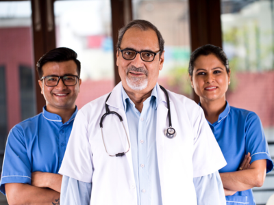 <strong>National Doctors Day: </strong>डॉक्टरांच्या ‘या’ ४ सल्ल्यांचं करा तंतोतंत पालन, इम्युनिटी वाढेल व करोनापासूनही होईल बचाव!