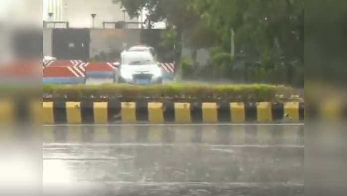 Weather Live Updates:  दिल्ली-एनसीआर में बारिश से मौसम हुआ सुहाना