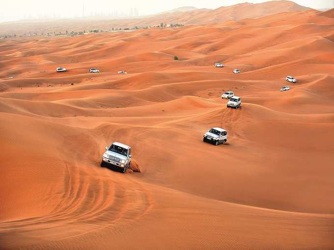 रेगिस्तान में गाड़ी चलाना - Dune Bashing, Jaisalmer in Hindi