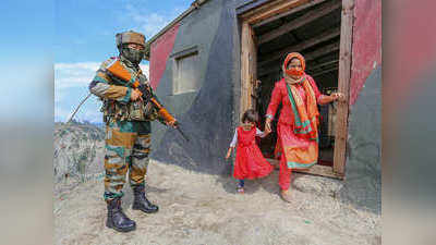 कश्मीर के शहरी इलाकों में भी तैनात हो रहीं असम राइफल्स की महिला जवान, जनता और सेना के बीच घट रहीं दूरियां