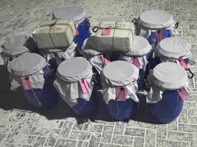 Mumbai News: मुंबई में पकड़ी गई 2 हजार करोड़ की हेरोइन, ईरान से आई थी नशे की खेप