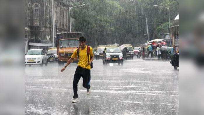 Monsoon Rains LIVE: दिल्लीवालों को आज भी गर्मी से राहत नहीं, न्यूनतम तापमान 32.8 डिग्री सेल्सियस रहा