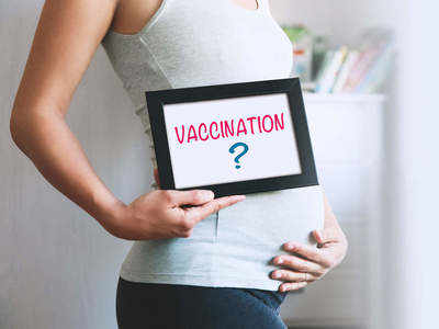 कोरोना की वैक्‍सीन लगवाने से पहले, गर्भवती महिलाओं को परेशान कर रहे हैं कुछ इस तरह के सवाल