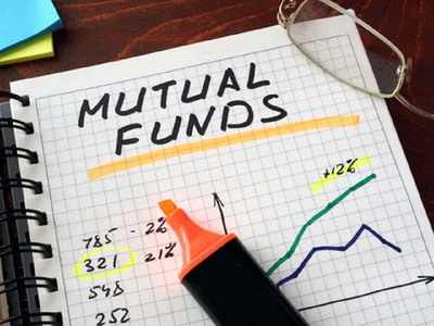 Mutual Fund Investment : क्या कम एनएवी देखकर आपको कोई म्यूचुअल फंड स्कीम में निवेश की सलाह दे रहा है? वह आपको बेवकूफ बना रहा है 