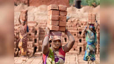 Covid Impact: ग्रामीण भारत में फिर से क्यों बढ़ने लगी है गरीबी-कर्ज की समस्या
