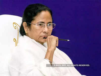 mamata banerjee : मुख्यमंत्रीपदाची खुर्ची वाचवण्यासाठी ममतांची मोठी राजकीय खेळी, तरीही सूत्रे केंद्राच्या हाती!