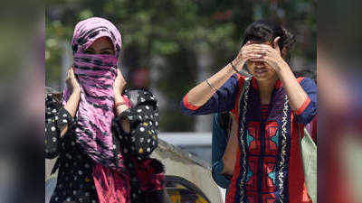 Weather Today LIVE News : नागपुर में बारिश के बाद सड़कों पर जलजमाव