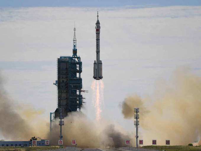 ​चीन का बदनाम रॉकेट है विशालकाय लॉन्‍ग मार्च 5