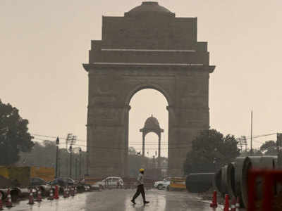 Delhi Monsoon: तारीख पर तारीख मिल रही, दिल्ली को मॉनसून नहीं मिल रहा... जुलाई में लू ने तोड़ा 9 साल का रेकॉर्ड