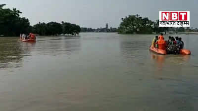 Darbhanga News : बाढ़ में फंसे लोगों के बीच देवदूत बनकर आए NDRF के जवान, दरभंगा के केवटी इलाके में रेस्क्यू ऑपरेशन