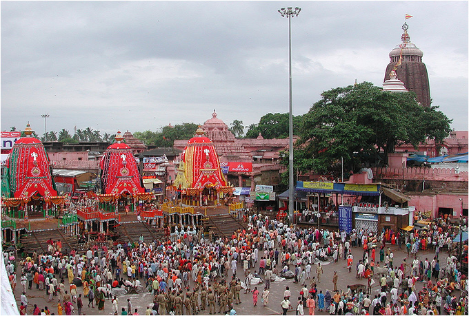 ​ಲಕ್ಷ್ಮಿ ದೇವಿಯು ಬರುತ್ತಾಳೆ