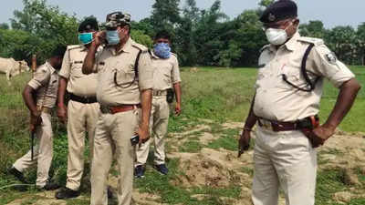 Bihar Police : बिहार पुलिस के 10 थानेदारों का तबादला और 139 कॉन्सटेबल सस्पेंड, बालू और विद्रोह बने अहम वजह