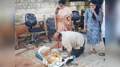 ಮುದ್ದಿನ ಸಾಕು ನಾಯಿ ಸನ್ನಿ ಸಾವು; ಭಾವುಕರಾದ ಬಸವರಾಜ ಬೊಮ್ಮಾಯಿ