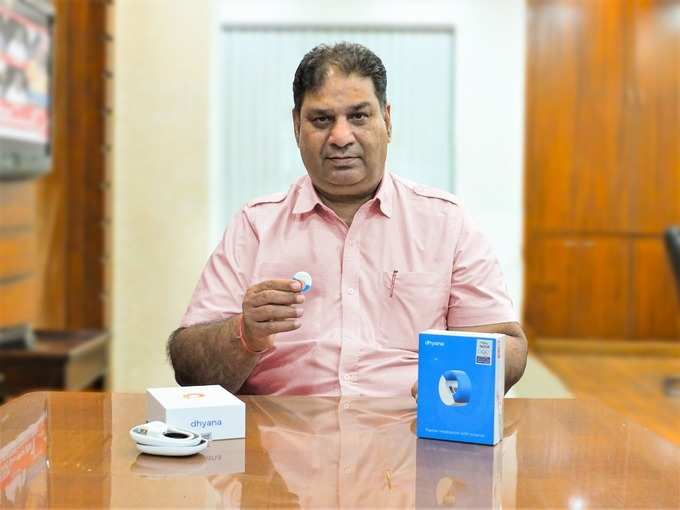 Rajeev Mehta Secretary General - IOA with the smart Dhyana ring