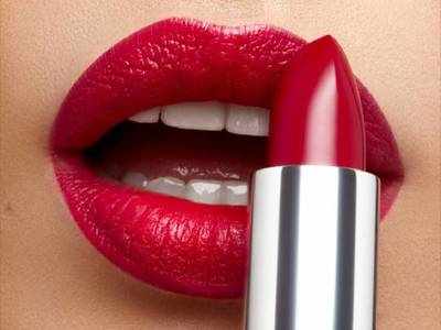 5 Best Lipsticks : बोल्ड और अट्रैक्टिव लुक के लिए अपने मेकअप किट में जरूर रखें ये Lipstick
