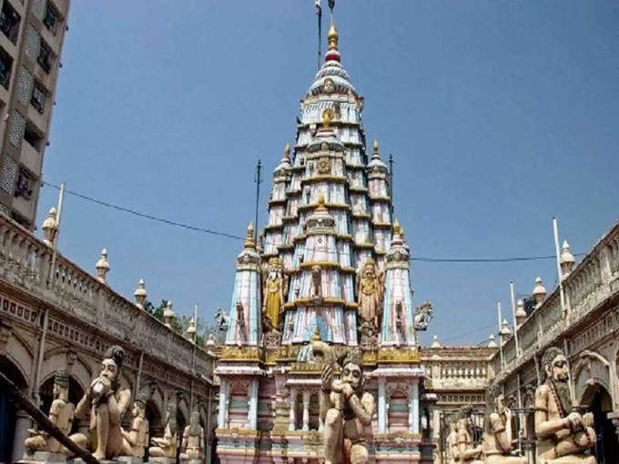 श्री मुम्बादेवी मंदिर - Shree Mumbadevi Temple in Hindi
