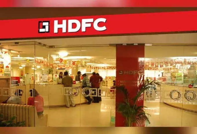 HDFC | खरीदें | टार्गेट: Rs 2,870