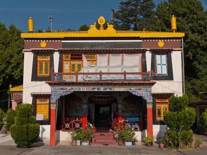 मसूरी का तिब्बती बौद्ध मंदिर - Tibetan Buddhist Temple in Mussoorie in Hindi
