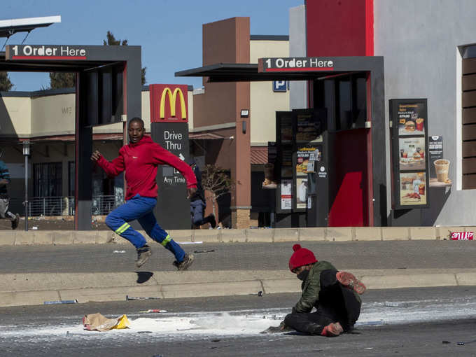 South Africa Unrest AP