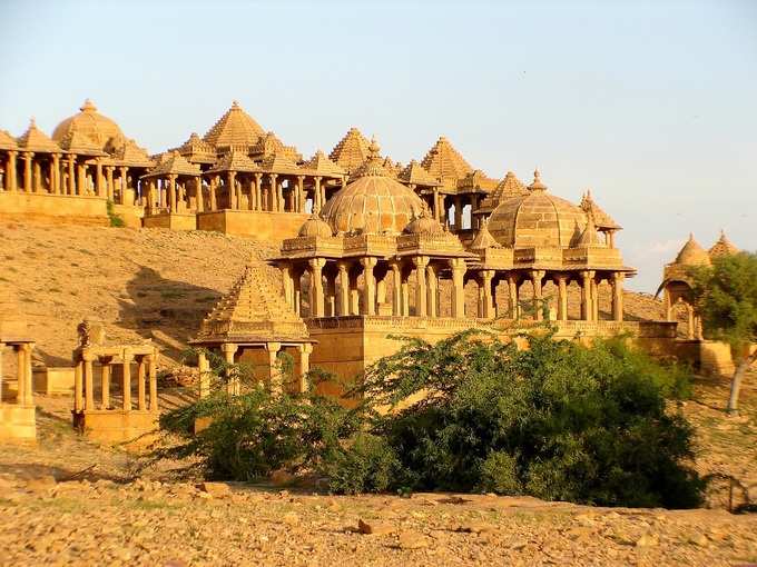 बड़ा बाग, जैसलमेर - Bada Bagh, Jaisalmer in Hindi