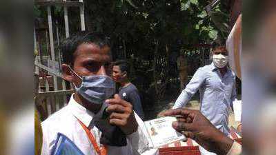 पीएम नरेंद्र मोदी की रैली में काले कपड़ों पर रोक, पुलिस ने RSS कार्यकर्ता की टोपी उतरवाई