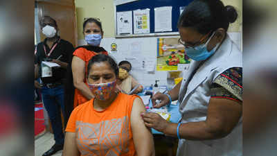 Delhi Vaccination News: दिल्ली में वैक्सीनेशन की रफ्तार फिर पड़ने लगी सुस्त, बढ़ी चिंता