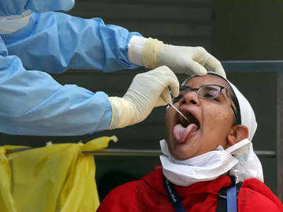 Assam News: वैक्सीन की दोनों डोज ले चुके लोगों भी करवाना होगा कोरोना टेस्ट, छूट देने वाला आदेश वापस