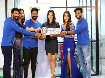 ‘బాయ్స్‌’ కోసం కదలి వచ్చిన సన్నీ లియోనీ.. సెన్సేషనల్ సినిమా టీజర్ లాంచ్