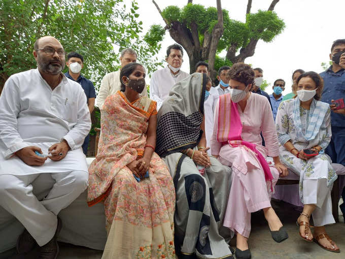 Priyanka Gandhi Lakhimpur visit