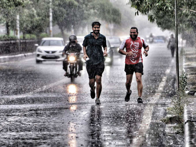 दिल्ली में कल से तेज बारिश