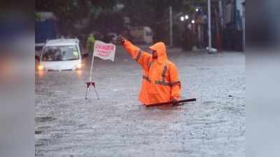 Mumbai Rains : मुंबईत अतिवृष्टीने हाहाकार; रस्ते-घरं पाण्याखाली, चेंबूरमध्ये ४-५ घरं कोसळली