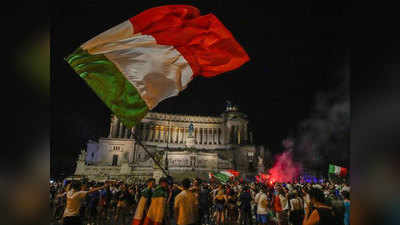 युरो कप विजयाचा बेभान जल्लोष; इटली करोनाच्या तिसऱ्या लाटेच्या उंबरठ्यावर!