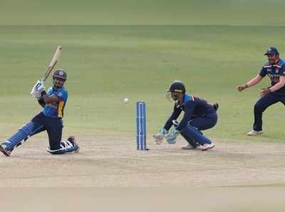 IND vs SL 2nd ODIలో శ్రీలంక ఫస్ట్ బ్యాటింగ్.. భారత్ జట్టులో మార్పుల్లేవ్ 