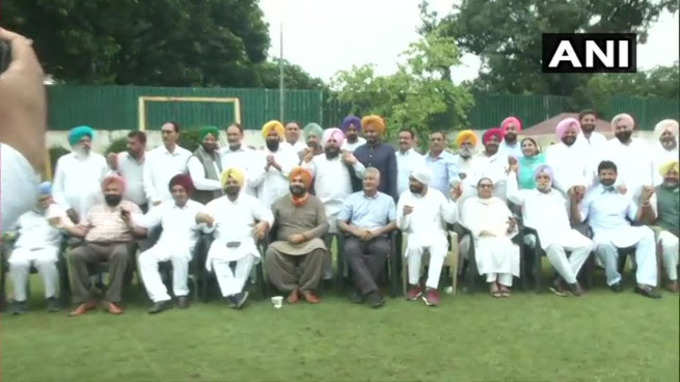 Sidhu Group Photo