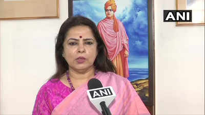 meenakshi lekhi : केंद्रीय मंत्री म्हणाल्या, ते शेतकरी नाहीत, तर मवाली आहेत