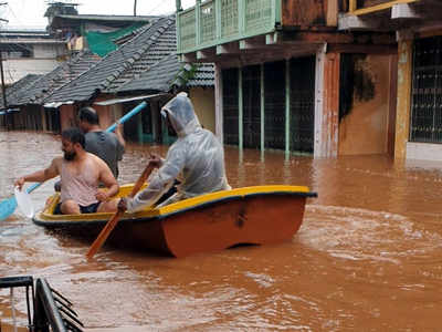 Ratnagiri Rain: चिपळूणमध्ये बचावकार्याला वेग; आठ बोटी उतरल्या पुराच्या पाण्यात