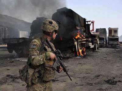 अमेरिकी वायुसेना ने अफगानिस्‍तान में बरसाए बम, तबाह किए तालिबान के ठिकाने