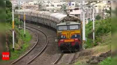 Indian Railways News : बारिश के चलते रेलवे ने रद्द की ये ट्रेनें, इस ट्रेन का बदला रूट, घर से निकलने से पहले चेक कर लें