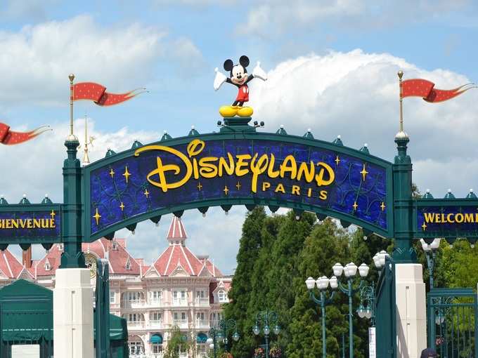 पेरिस में डिज्नीलैंड - Disneyland in Paris In Hindi