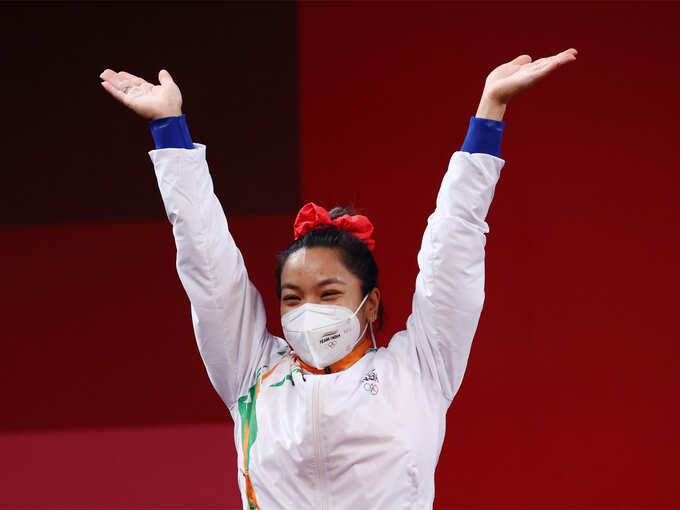 merbai chanu silver medal photo