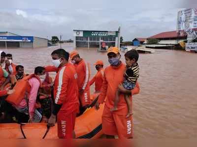 Maharashtra Flood: ચારે તરફ પાણી જ પાણી, જળ પ્રલયે મહારાષ્ટ્રના હાલ કર્યા બેહાલ 