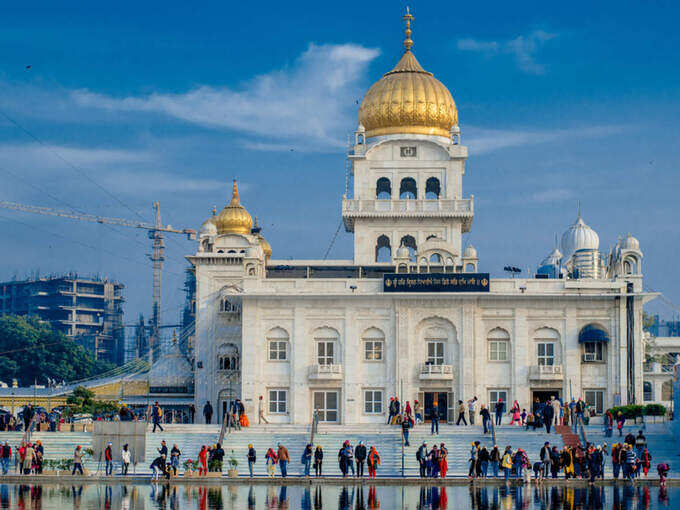 गुरुद्वारा बंगला साहिब - Gurudwara Bangla Sahib in Delhi in Hindi