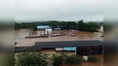 Maharashtra flood: चिपलून में बाढ़ के बीच निभाया फर्ज, राजस्व के 9 लाख रुपये बचाने के लिए बस की छत पर घंटों बैठे रहे मैनेजर