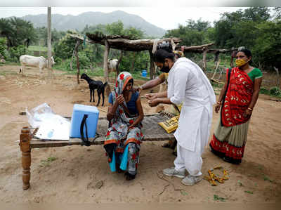 vaccination in india : करोनावरील ५० कोटी डोस देण्याचे जुलैअखेरचे ​टार्गेट चुकले? केंद्राने दिले स्पष्टीकरण